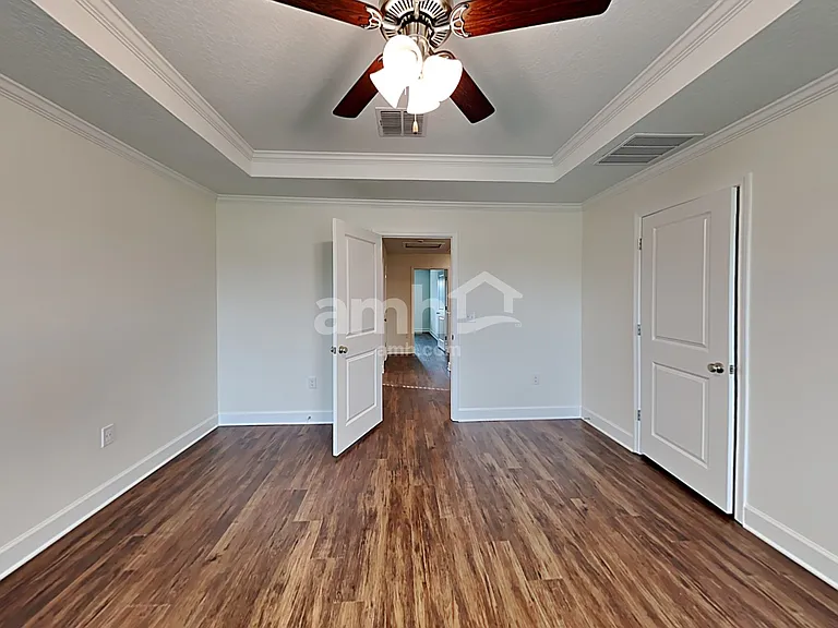 2128 Saffron Walden Dr — Photo 13