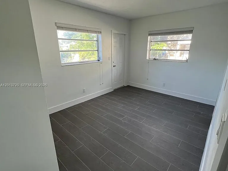 2640 NE 215th St #2640 — Photo 11