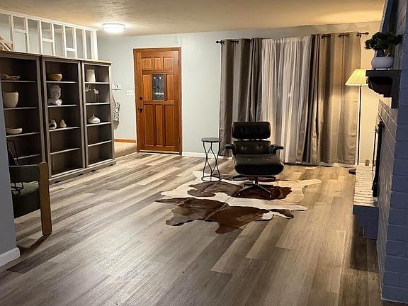 2nd image of 411 Timberwick Pl