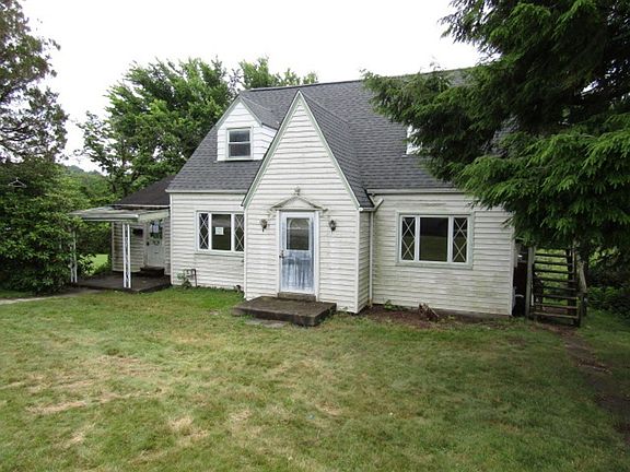 2nd image of 3470 Frye Ave