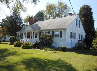 126 Crookhorn Rd, Montross, VA 22520