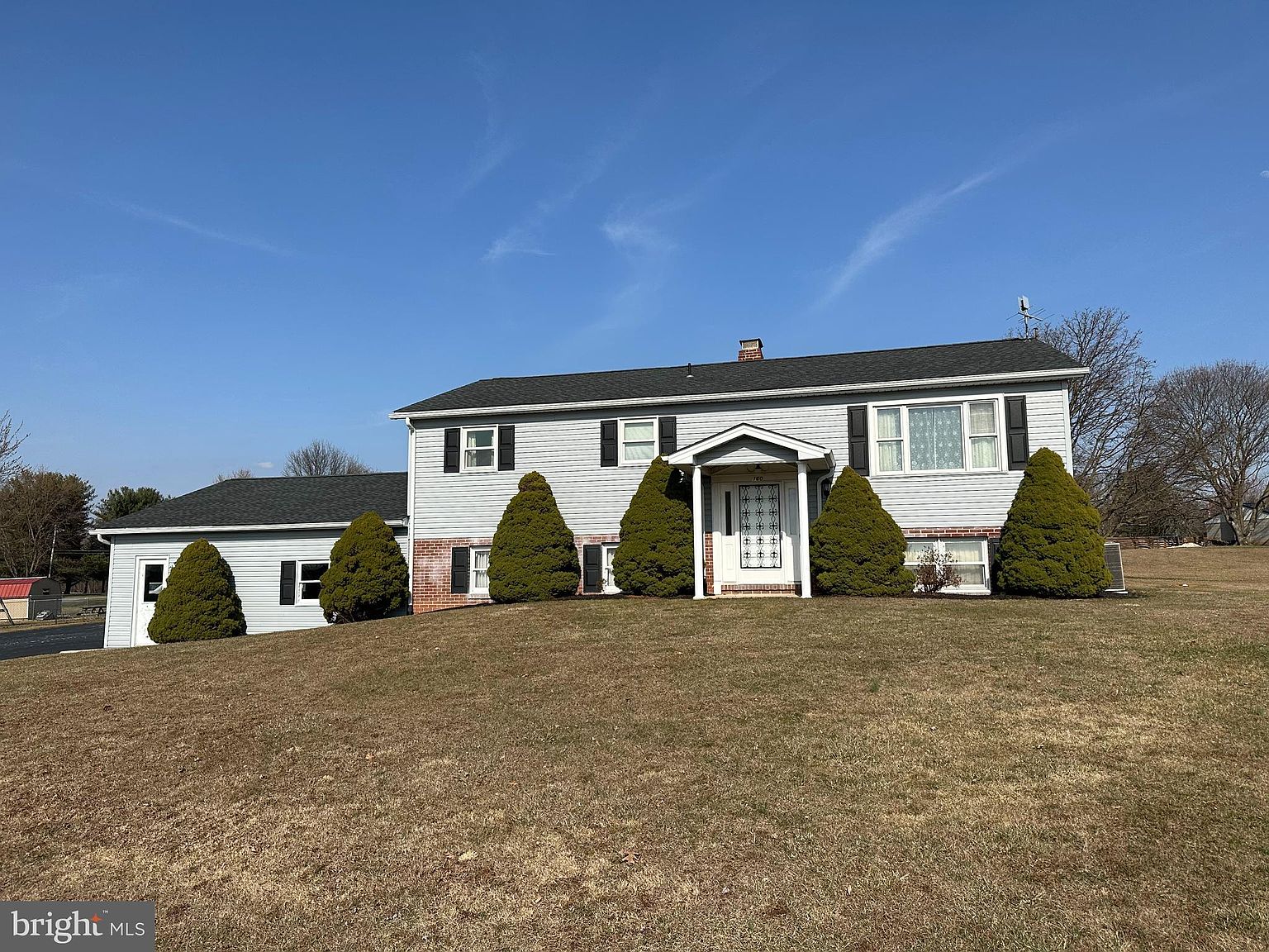 160 Groft Dr, New Oxford, PA 17350 Zillow