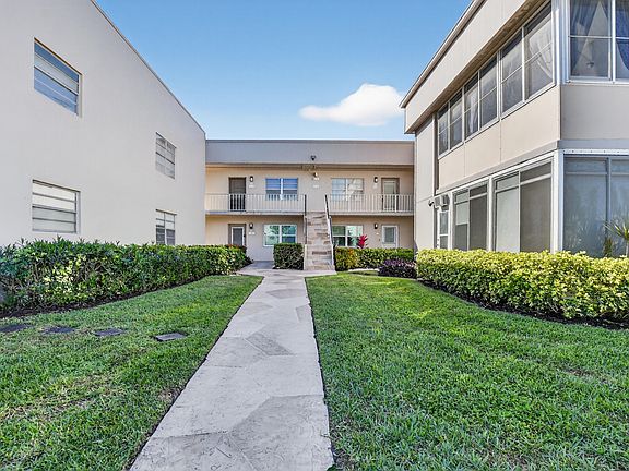 2nd image of 805 Flanders Q #805