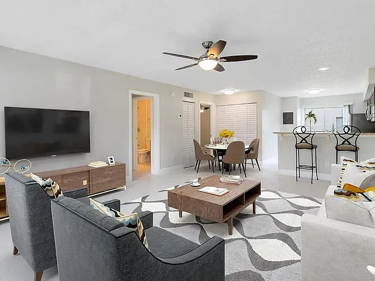 3651 N Goldenrod Rd #E101 — Photo 4