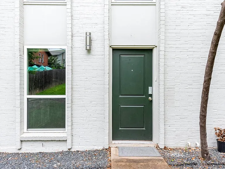 3808 Southway Dr — Photo 10