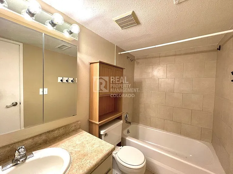 7256 S Xenia Cir #C — Photo 9