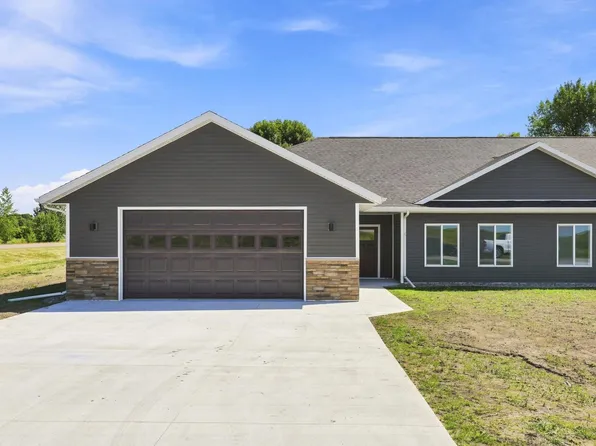 6001 6th St #A, Lake Park, MN 56554