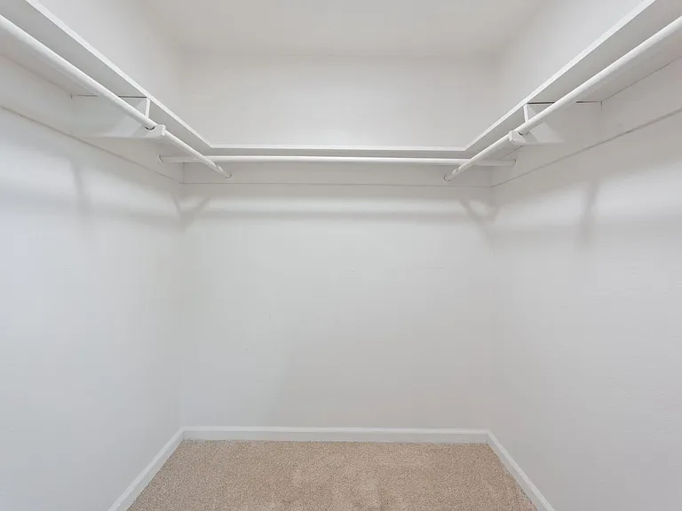 6804 N Backer Ave — Photo 15