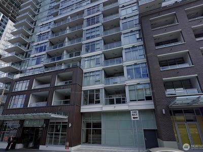 583 Battery Street #3005N, Seattle, WA, 98121