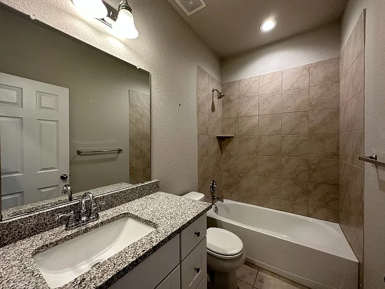10901 Mickelson Dr — Photo 18