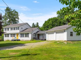 252 Meadowhill Rd, Manchester, ME 04351