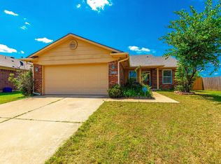 9744 SW 27th St, Oklahoma City, OK 73128