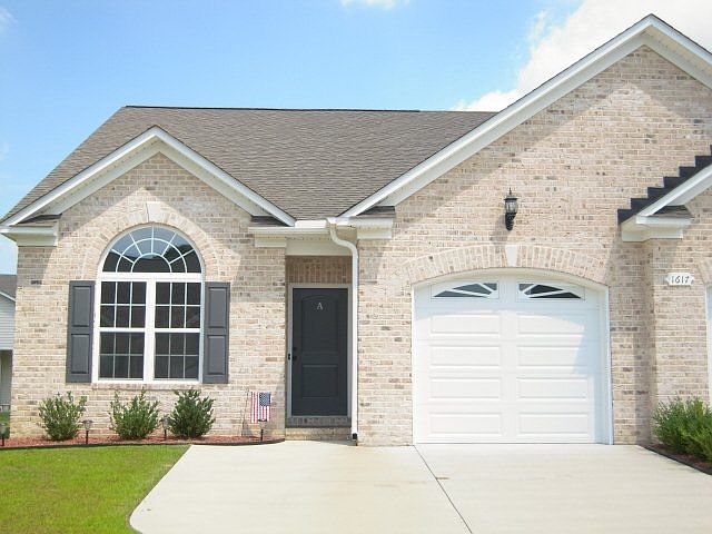 1st image of 1617A Brook Hollow Dr