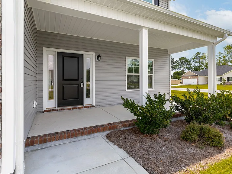 300 Waylon Way — Photo 3