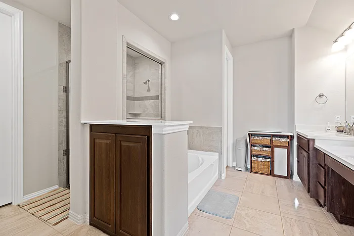 2949 Diego Dr — Photo 14