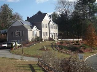 93 Forsythe Farm Rd, Northbridge, MA 01534