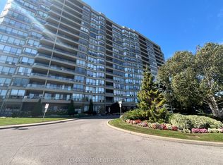 1890 Valley Farm Rd #1516, Pickering, ON L1V6B4