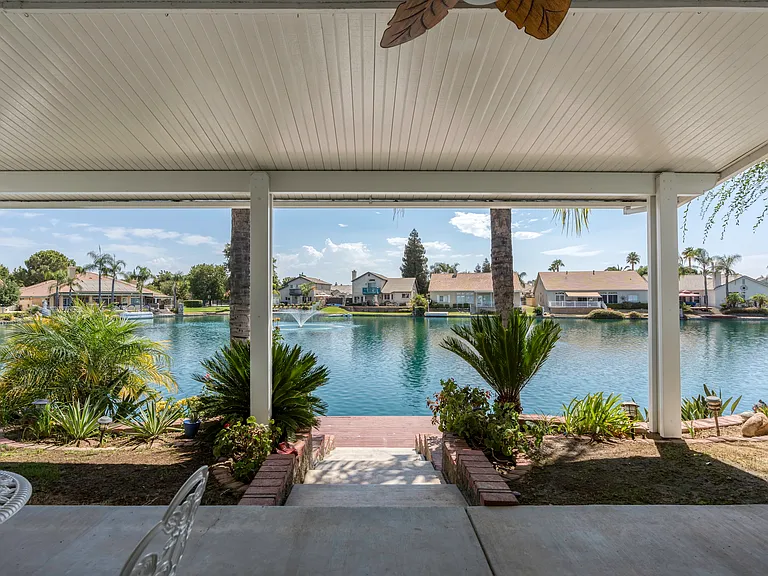 8301 Waterfield Dr — Photo 42