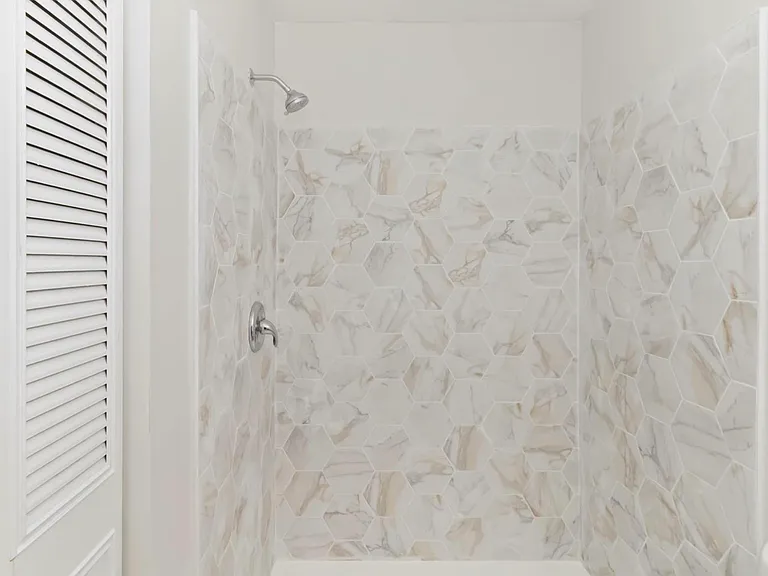 602 Rodeo Dr #602 — Photo 9