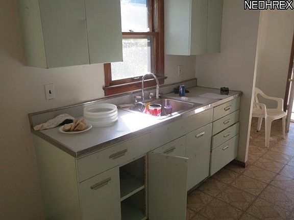 4th image of 3970 E 26th St