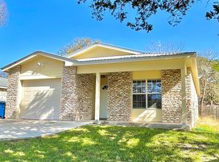 909 Lytle St, Kerrville, TX 78028