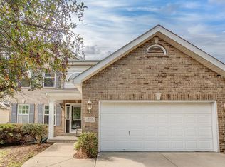 405 Tailfeather Dr, Shiloh, IL 62221