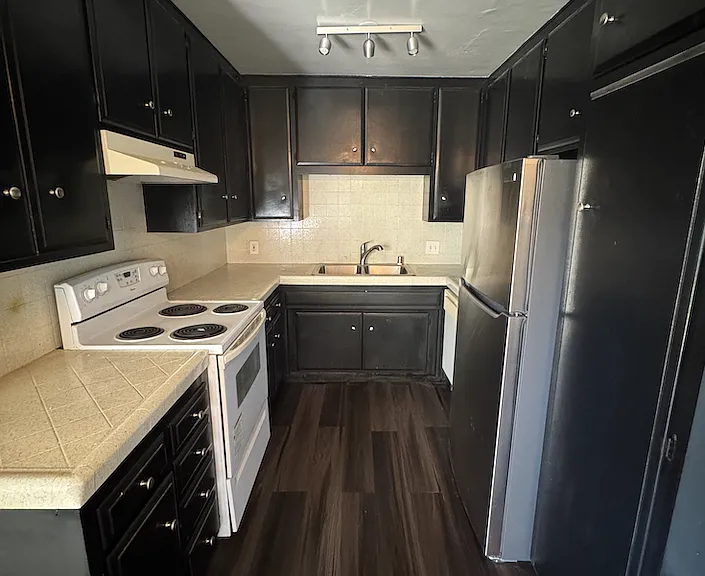 4522 Dawson Ave #3 — Photo 4