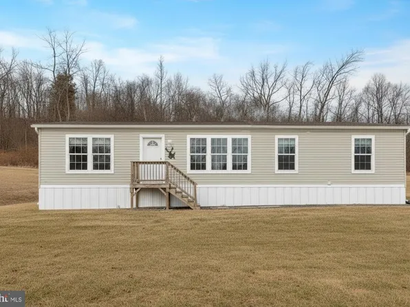 232 Hill Top Rd, Gardners, PA 17324
