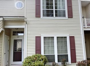 513 Apex Ln, Troy, NY 12182