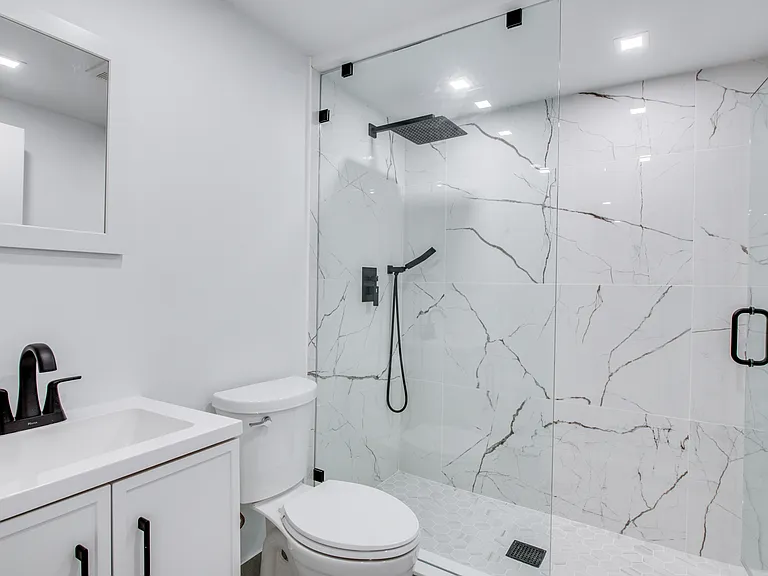 1108 Emerald Dr — Photo 16