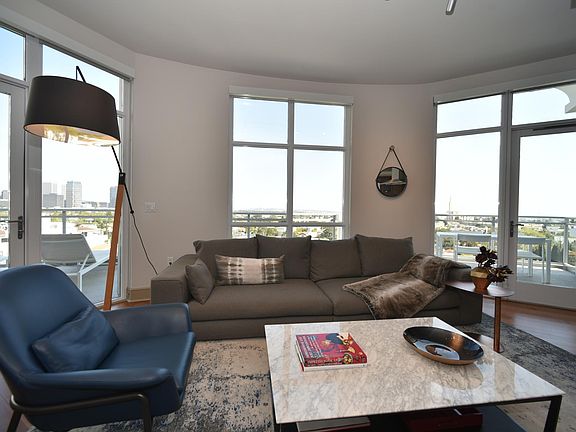 5th image of 10704 Wilshire Blvd #708