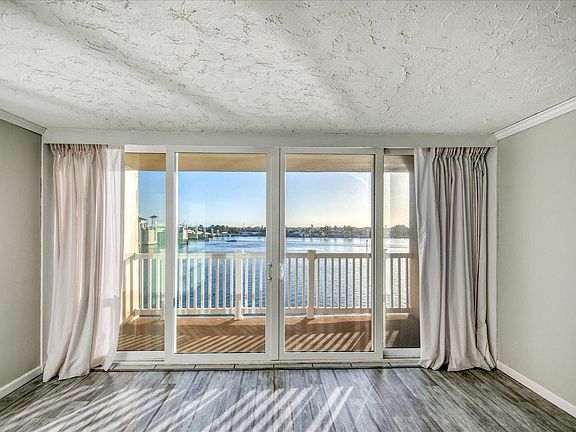 4th image of 500 Treasure Island Cswy APT 309