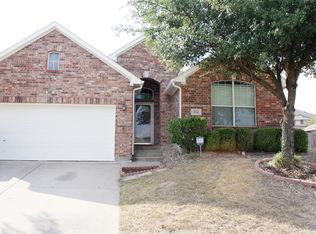 114 Charlotte Dr, Cedar Hill, TX 75104