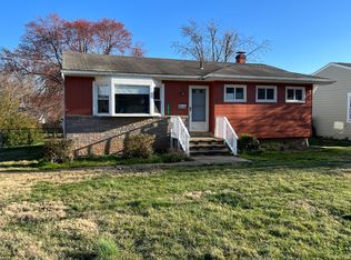 7413 Magarity Rd, Falls Church, VA 22043