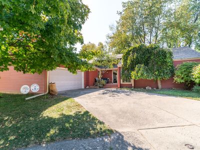 7904 Alpine Dr, Urbandale, IA, 50322