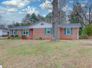 303 Bent Creek Dr, Greer, SC 29650