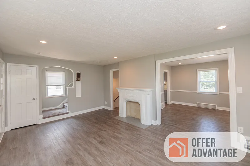 3 bed, 1.0 bath, 1237 sqft, $1,550 — Photo 3