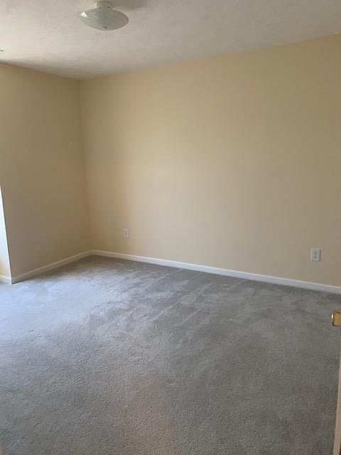 1st image of 120 Songbird Ct
