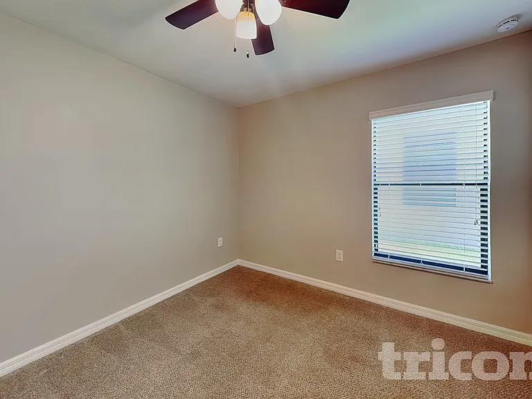 10129 Carloway Hills Dr — Photo 7