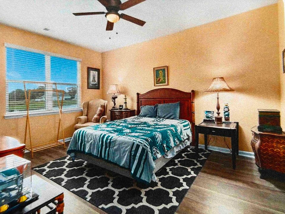 2nd image of 135 Honey Jar Way