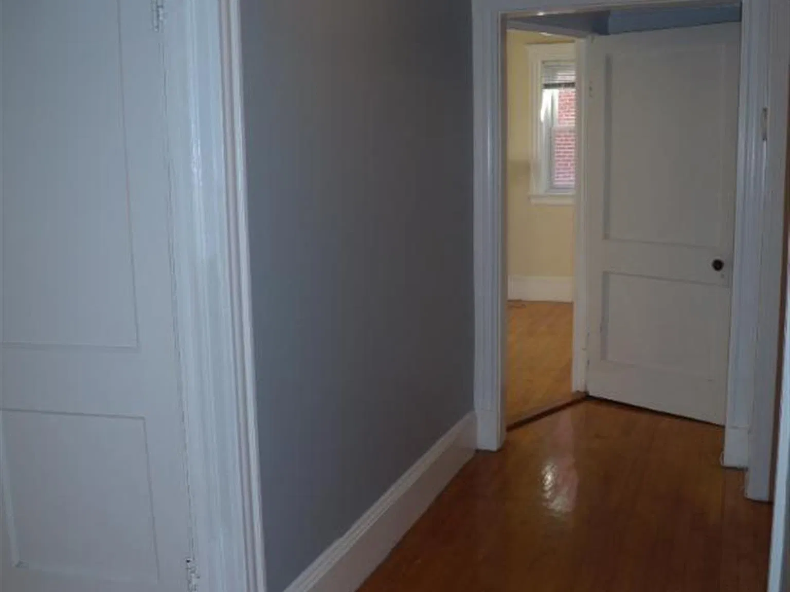 2 bed, 875 sqft, $3,250 — Photo 3