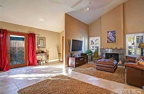 3rd image of 5861 Antigua Blvd