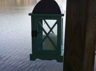 10 Julia Ann Dr, Holland, MA 01521