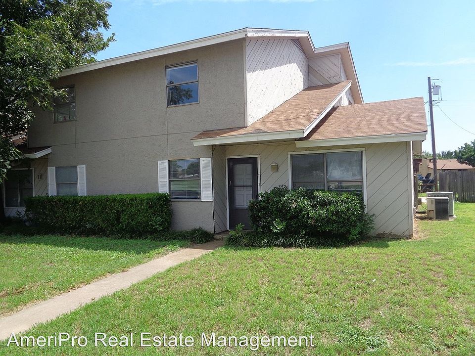 1st image of 3101 Button Willow Ave APT 4