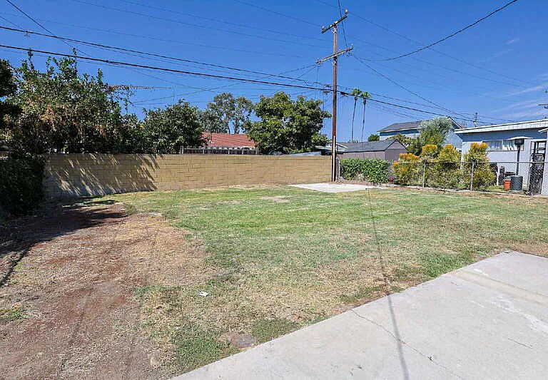 12411 226th St — Photo 16
