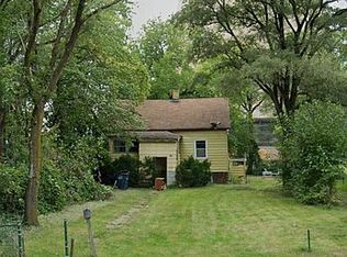 715 W 4th St, Michigan City, IN