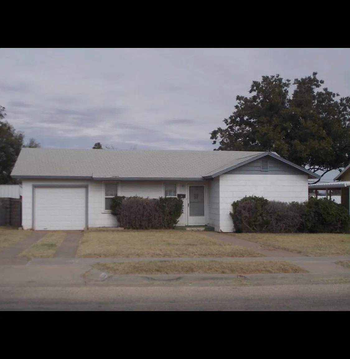 3 bed, 1325 sqft, $1,500 — Photo 1