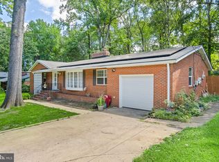 18317 Candice Dr, Triangle, VA 22172