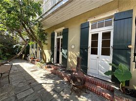 1034 Saint Philip St, New Orleans, LA