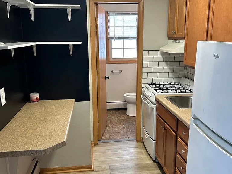 805 Fairmont Ave — Photo 3